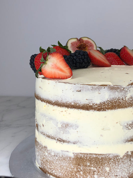 Naked cake with fresh fruits